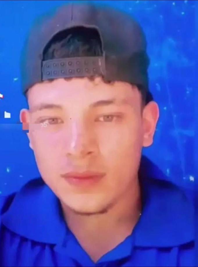 Uno de los jóvenes muertos respondía al nombre de Juan Antonio Villanueva, de 18 años de edad. 