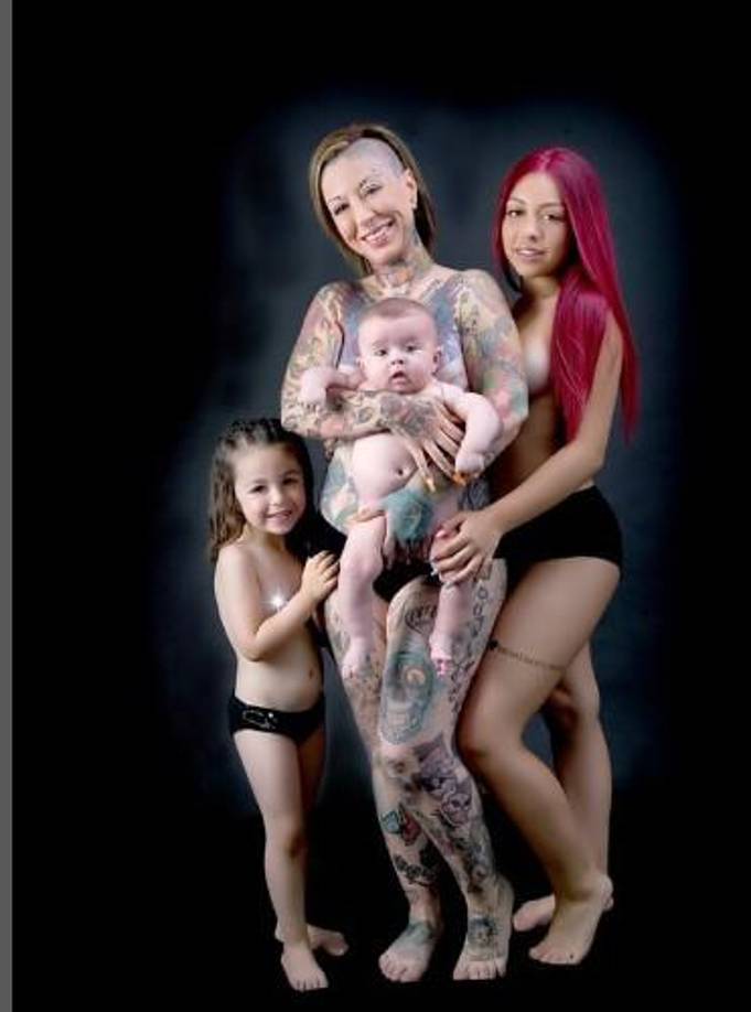 Lidia es una catalana de 37 años, madre de dos niñas y un varón.