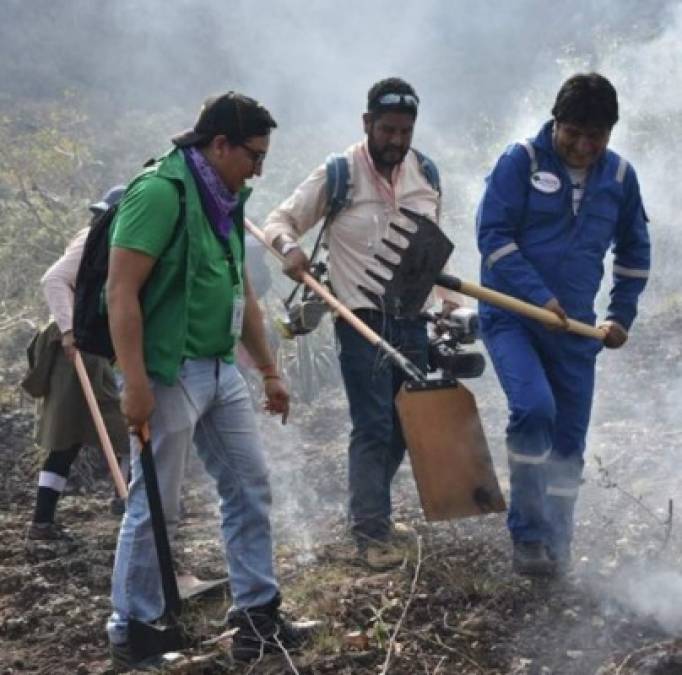 Morales aseguró que las acciones tomadas por su Gobierno para combatir el incendio en esta reserva natural cercana a la frontera tripartita con Brasil y Paraguay evitó el avance del fuego hacia esos países vecinos.