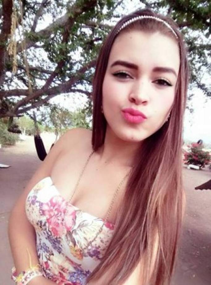 Ella es originaria de la ciudad de Comayagua, la primera capital de Honduras.