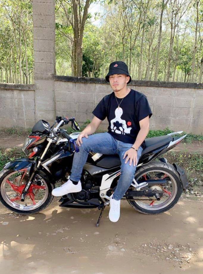 El ahora fallecido fue identificado como Óscar Sagastume, de 25 años de edad. 