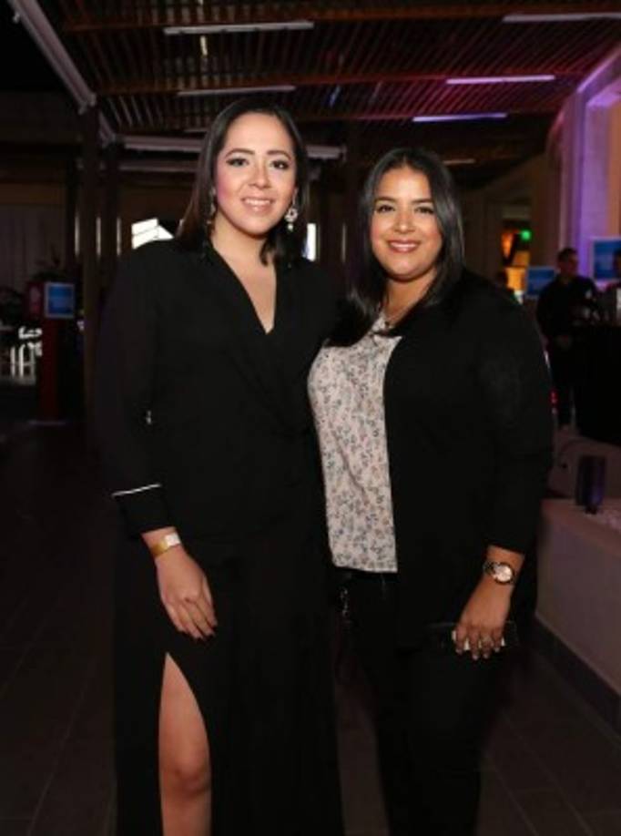 AnaLú Cruz y María Ruth Arita.