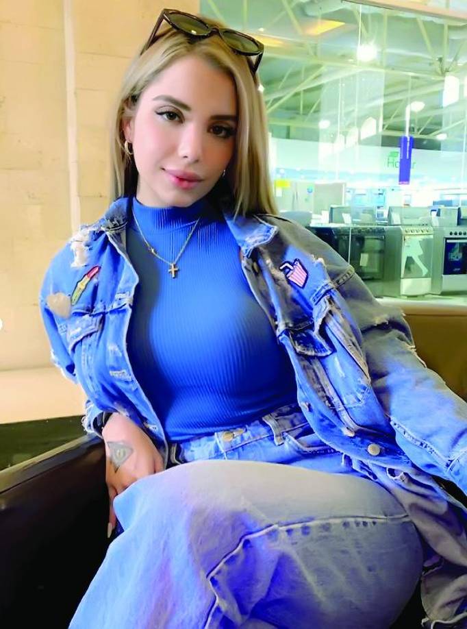 ¿Qué definición tienes del hombre?, le consultaron: “Complicada la pregunta. Hay muchos hombres que sí merecen su respeto, quizás son pocos, pero sí tienen bien puestos sus pantalones. Pero hay muchos que se las tiran de hombres y son patanes, es complicada la pregunta porque no puedo generalizar, pero es difícil encontrar un hombre honesto y que respete”, contestó.