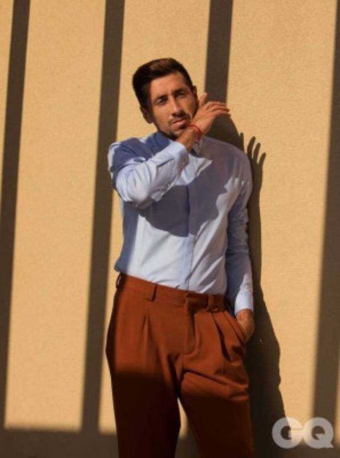 ¿Crees que se da demasiada importancia hoy en día al aspecto físico?, le preguntaron a Herrera y contestó: 'Creo que la imagen hoy en día es importantísima, pero también considero que muchas veces se le da relevancia de más porque, al final, lo esencial es lo que llevamos dentro y lo que eres como persona más allá de la imagen que muestras'.