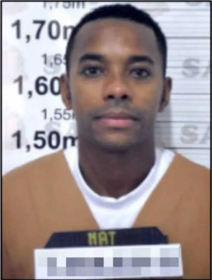 La primera imagen de Robinho desde el interior de la prisión en Brasil.