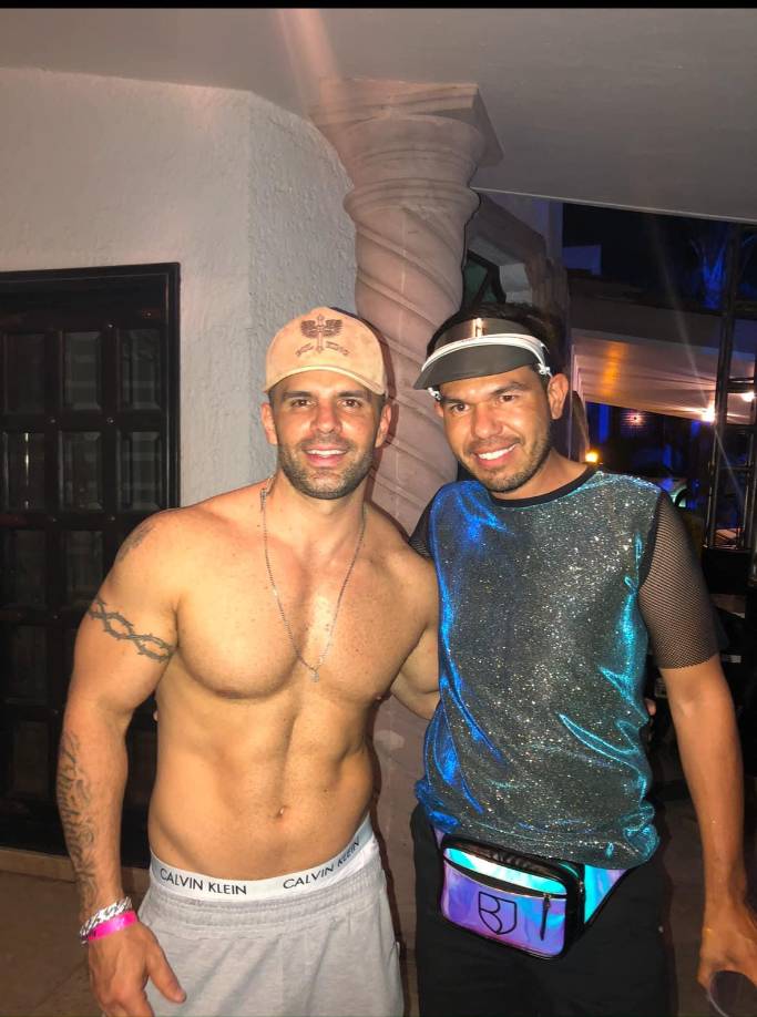 Fue a través de solicitudes de ayuda para localizar a sus familiares que finalmente se confirmó que se trataba de <b>Adrián Dalera</b>, un apasionado de la <b>aviación</b> y reconocido en el mundo de la <b>música electrónica</b>.