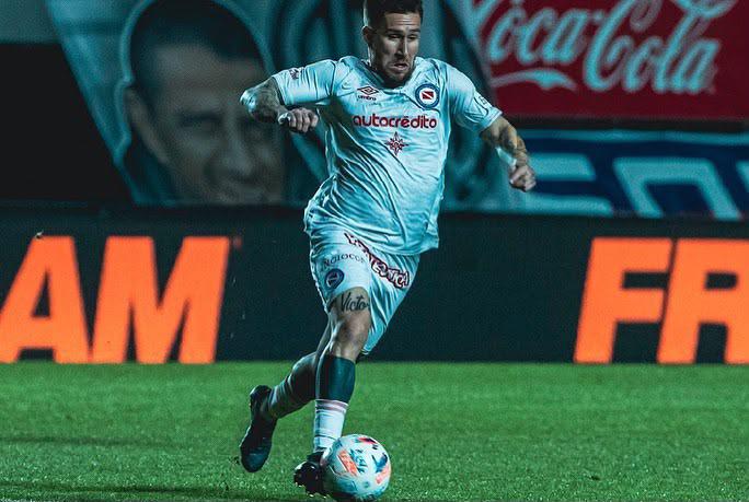 Futbolista confiesa el infierno que vive por esta razón: Cambiaría todo...