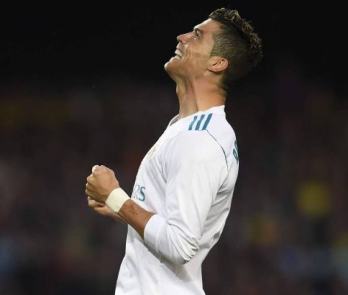 Después de nueve años en el Real Madrid, el astro planetario Cristiano Ronaldo abandona el club donde se convirtió en leyenda para iniciar una 'nueva etapa' en la Juventus de Turín en un movimiento que sacude el fútbol mundial.