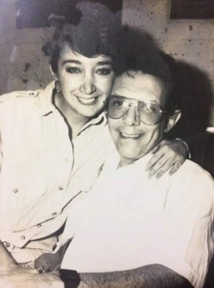 “Yo pensé que no iba a salir adelante. Hasta la fecha, ahorita en la noche no pude dormir porque es la primera gira que voy sin él. Entonces va a ser difícil sin él”, reconoció.<br/>