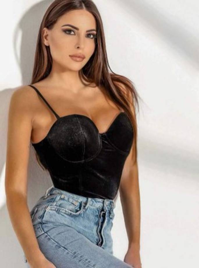 María Luisa es una de las grandes estrellas del país, ya que ha participado en La Isla de las Tentaciones de Italia. Foto Facebook Marialuisa Jacobelli