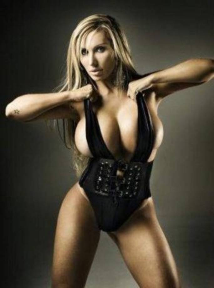 'No puedo ser detenida porque si no me pierdo el desfile de los campeones', explicó Sabrina a medios locales en referencia al nuevo desfile que realizará este viernes con la agrupación de Académicos de Tatuapé en el Sambódromo de Anhembi.<br/>