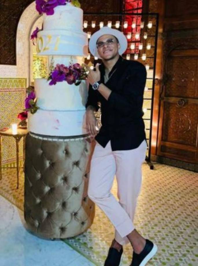 Mbappé: El joven delantero del PSG armó su propia fiesta para darle la bienvenida al 2021.