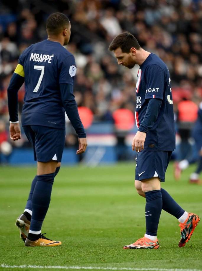 El futuro de Messi sigue en el aire y no ha renovado con PSG a pesar de que ya tenía un acuerdo desde diciembre, Leo ahora se lo piensa.