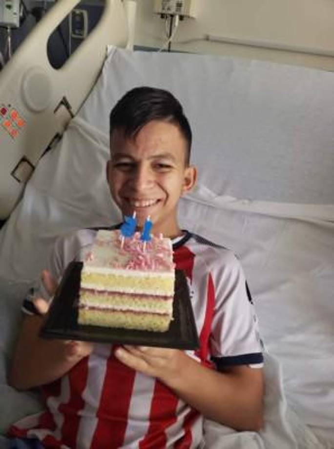 ¿Recuerdan a Marlon Yasir? Ya camina y así luce nueve años después de su fama