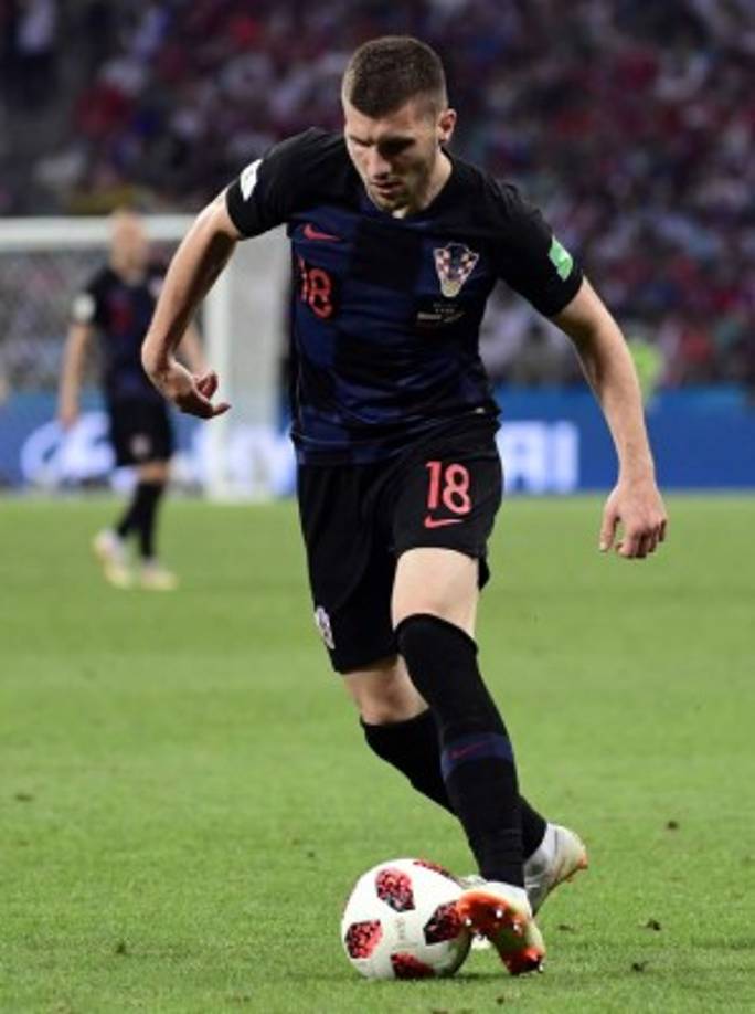 2. El delantero Ante Rebic (Croacia) - 34 Km/h