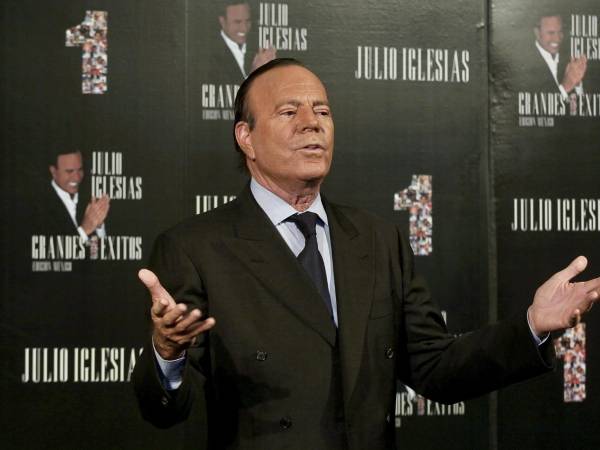 El cantante español Julio Iglesias.