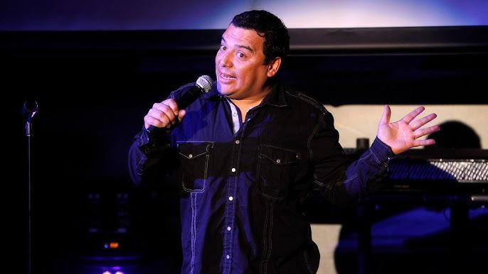 Uno de los mayores evasores de impuestos de California: acusan a comediante hondureño Carlos Mencía