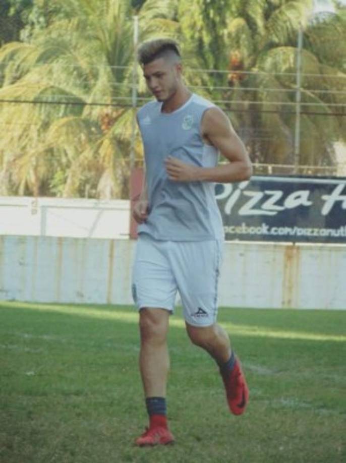 Jeffri Flores: Tras anunciarse que no seguirá en el Platense, el defensor hondureño sería nuevo refuerzo del Motagua para la próxima campaña.