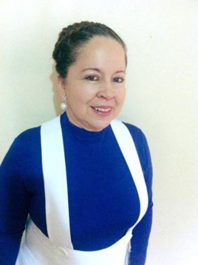 Mirza Ugarte De Amaya: Feliz dia mami hermosa!! Que Dios todopoderoso te llene de muchas bendiciones y le doy gracias a el por haberme bendecido con la mejor mami del mundo,una mujer hermosa y de gran corazón. FELIZ DIA DE LA MADRE MAMI. Lourdes Maritza Bulnes Ramirez.