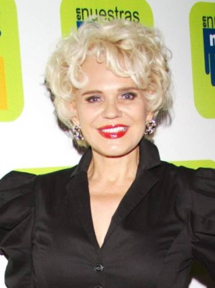 Agregó que si le llegara a tocar le pediría asesoría a Vale, quien condujo en México 'Parodiando' y es considerada una de las mejores interpretando a personajes reales de la farándula latina.