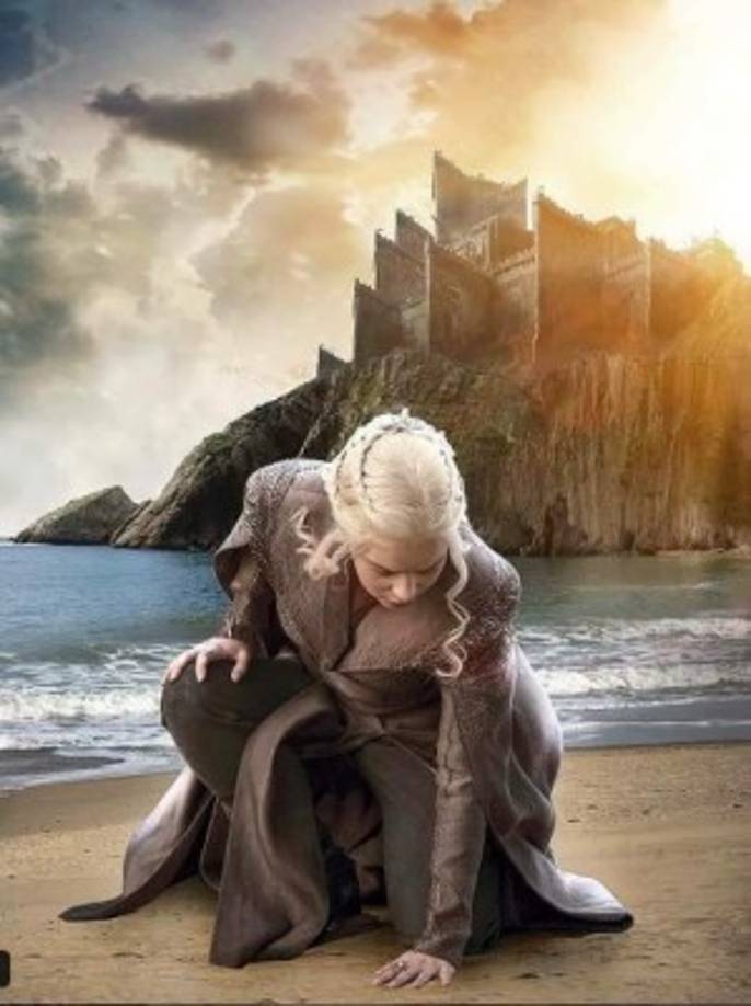 Una teoría que manejan los fanáticos es que Daenerys Targaryen (Emilia Clarke), que zarpa hacia la conquista de Westeros, se volverá una villana.