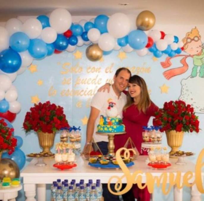 Recientemente él y su esposa celebraron el baby shower de su hijo. Los dos se mostraron muy felices y esperan con ansias la llegada de su bebé.