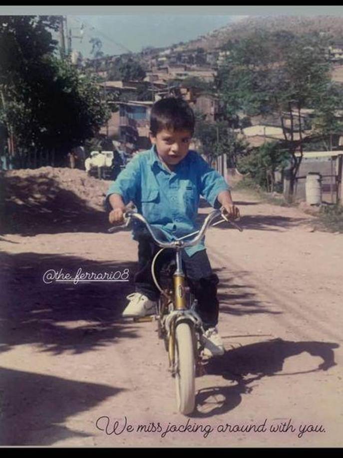 Velásquez era originario de Tegucigalpa, dejó su tierra natal a los 15 años y se estableció en Virginia. De igual forma, vivió un par de meses en Simi Valley, pero luego regresó con su familia en la Costa Este.