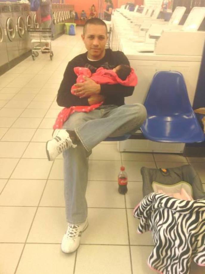 La familia de Adrián ha dicho que el caso ha quedado en la Policía de Texas y que serán los agentes quienes brinden más detalles sobre el asesino.