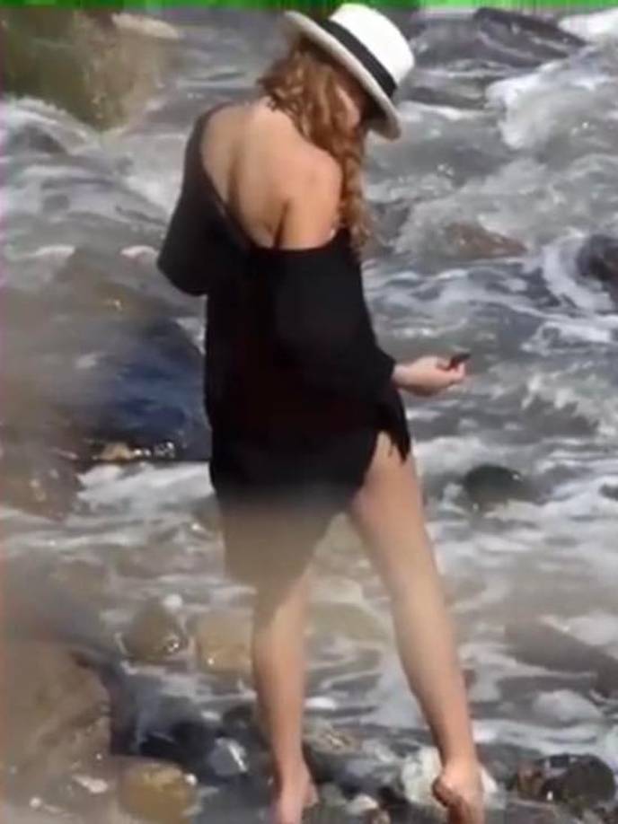 También aseguran que utilizó piedras para limpiarse.