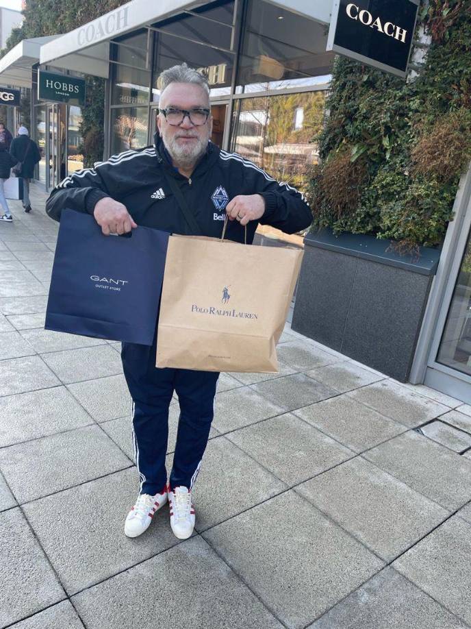 El defensa inglés,<b> que llegó a pesar más de 170 kilogramos</b>, se sometió a un tratamiento delicado en su estómago que tenía como objetivo reducir su peso debido a las altas probabilidades de perder la vida. “<b>Temí por mi vida, quién sabe el tiempo que podría haber seguido así</b>”.