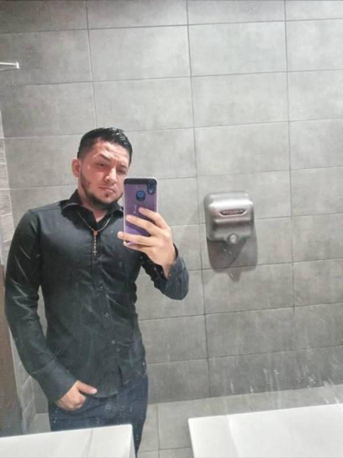 Como no portaba documentos, fue reportado como desconocido. Horas después, se dio a conocer su identidad y se supo que vivía en la colonia Monterrey.