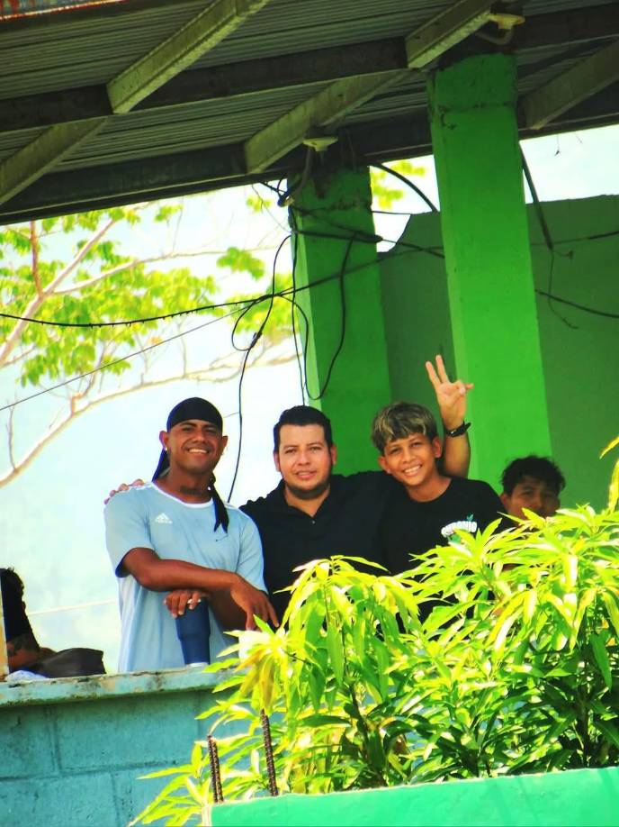 Lester en un evento reciente. “Descansa en paz mi hermano Lester Banegas”, escribió un amigo.