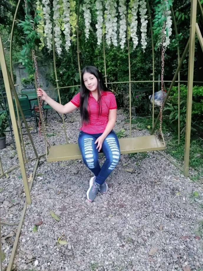 Medios locales informaron que eran residentes en la comunidad de Los Cerritos. 