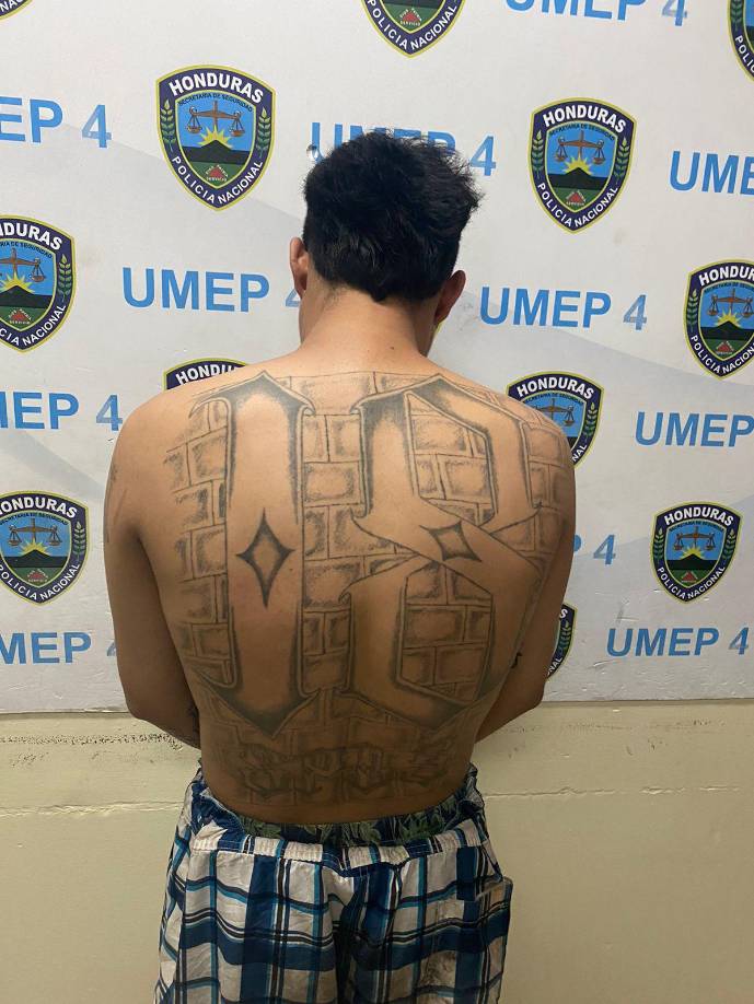 A los cinco los capturaron en la aldea Cofradía de Tatumbla. A los capturados les hallaron un celular de los raptados y la llave del vehículo de los muchachos.