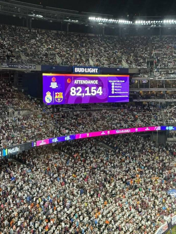 Récord de asistencia: 82,154 aficionados vieron el Clásico español en MetLife Stadium de Nueva Jersey.