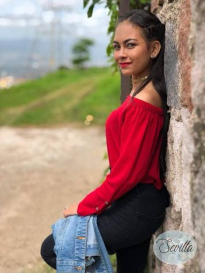 Marelyn Flores, es otra de las participantes.