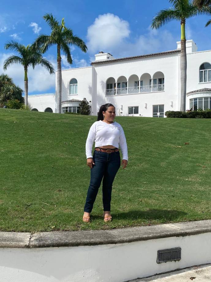 La joven madre salió del país hondureño en busca del sueño americano, amigos en redes sociales afirmaron que residía con su hijo menor.