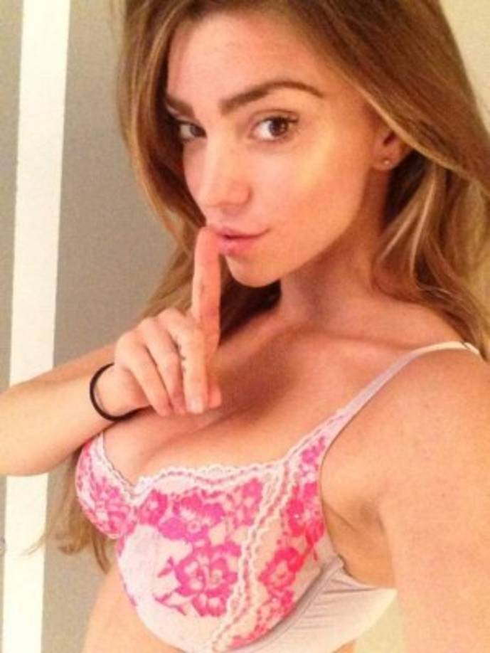 Tras la publicación del video la actriz ganó mas popularidad.