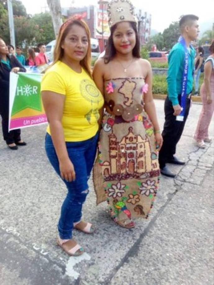 Jennifer Paola Zelaya Torres - India bonita del Instituto Iher - San Pedro Sula<br/><br/>