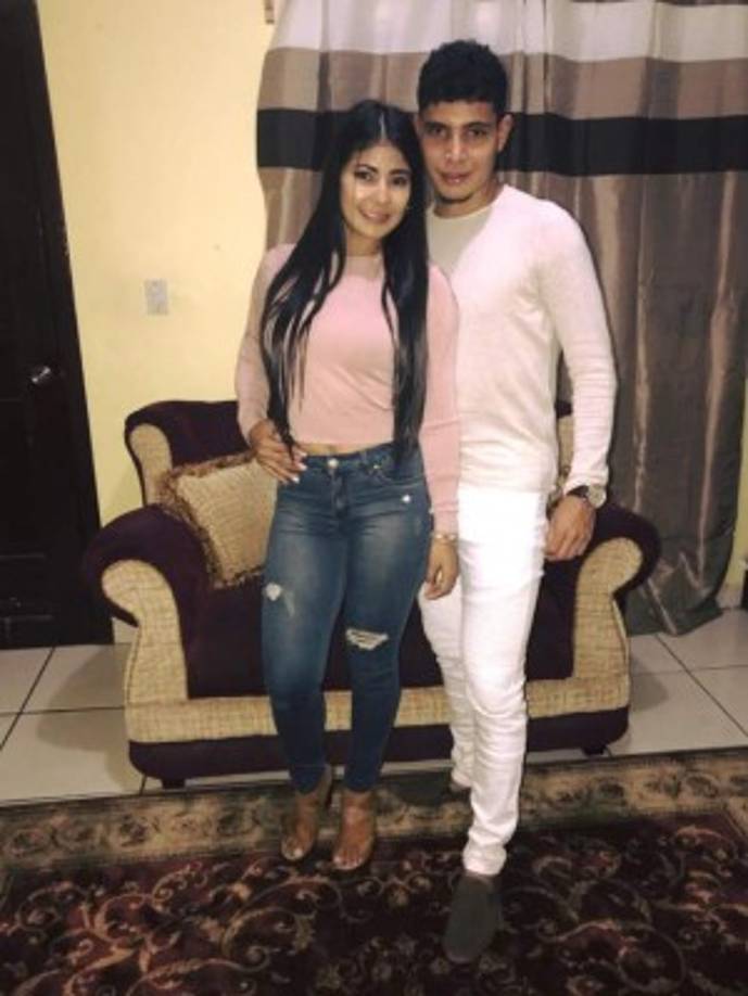 'Nadie quiere perder todas sus cosas de esta manera, es realmente desgarrador', publicó en sus redes sociales Bella Siloet, esposa del jugador Benavídez del Real España.