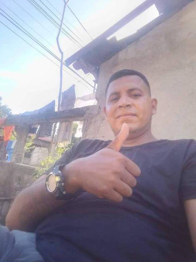 Al momento de su trágica muerte, Yefry un pantalón de mezclilla azul marino, una camiseta del mismo color, y calcetines grises. Su cuerpo fue hallado en las vías.