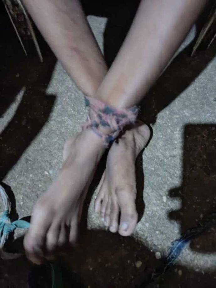 “Le expliqué que ella y los hijos estaban en libertad ahora y que el hombre había sido preso, pero aún así ella insistió y no comió nada”, agregó.