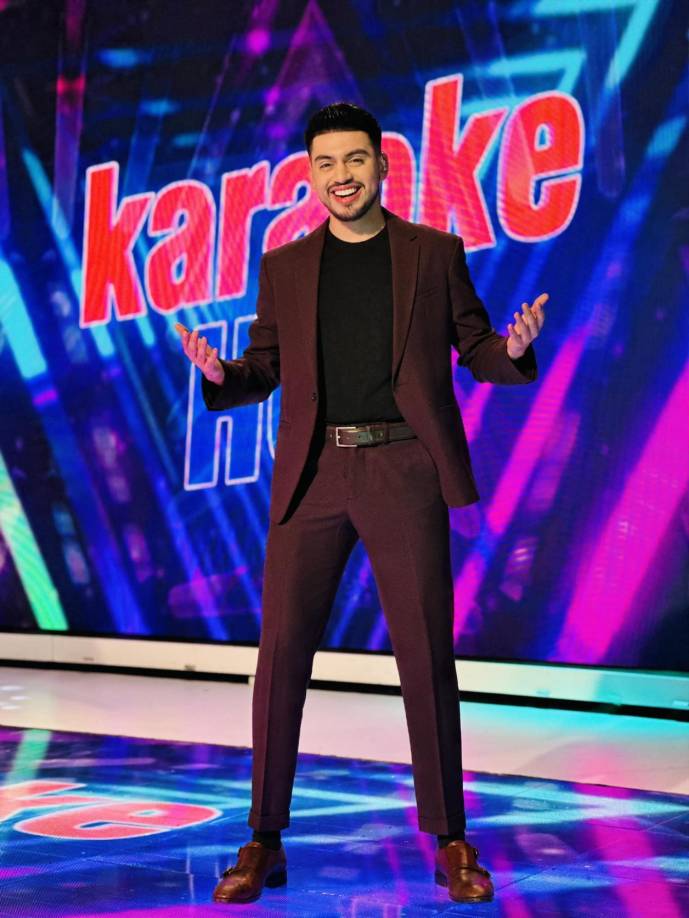 Actualmente, César Enamorado entretiene a los televidentes de los reconocidos programas de “Las Mañanas del 5” y “Con Todo” de la Corporación Televicentro.