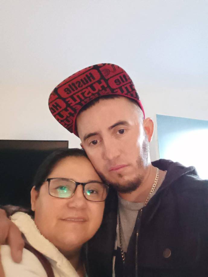 Franklin era hijo de Sandra Erazo (foto) y Romel Alexis Sevilla. Su madre vive en Honduras y su papá en Estados Unidos. 