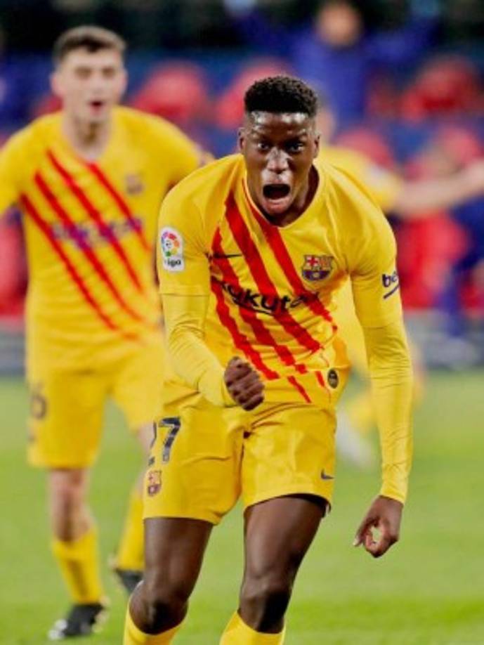 El Barcelona y el Leipzig han llegado a un acuerdo para la venta de Ilaix Moriba al club alemán. Dicho acuerdo se ha cerrado en unas cantidades que van entre los 15 y 20 millones, entre fijo y variables. Foto Twitter Moriba.
