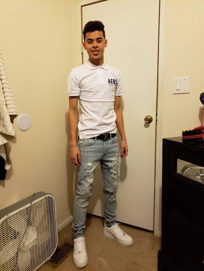 Actualmente militaba en el Corpus Christi FC en donde usaba la camisola con el dorsal 11.