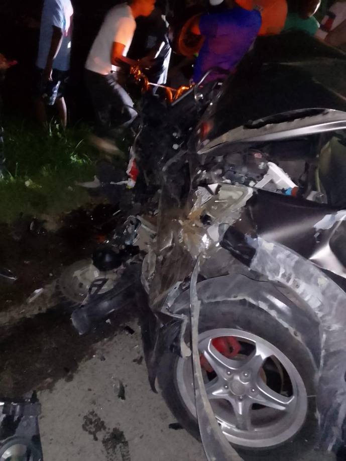 La mujer falleció al instante debido a la gravedad de las lesiones. 