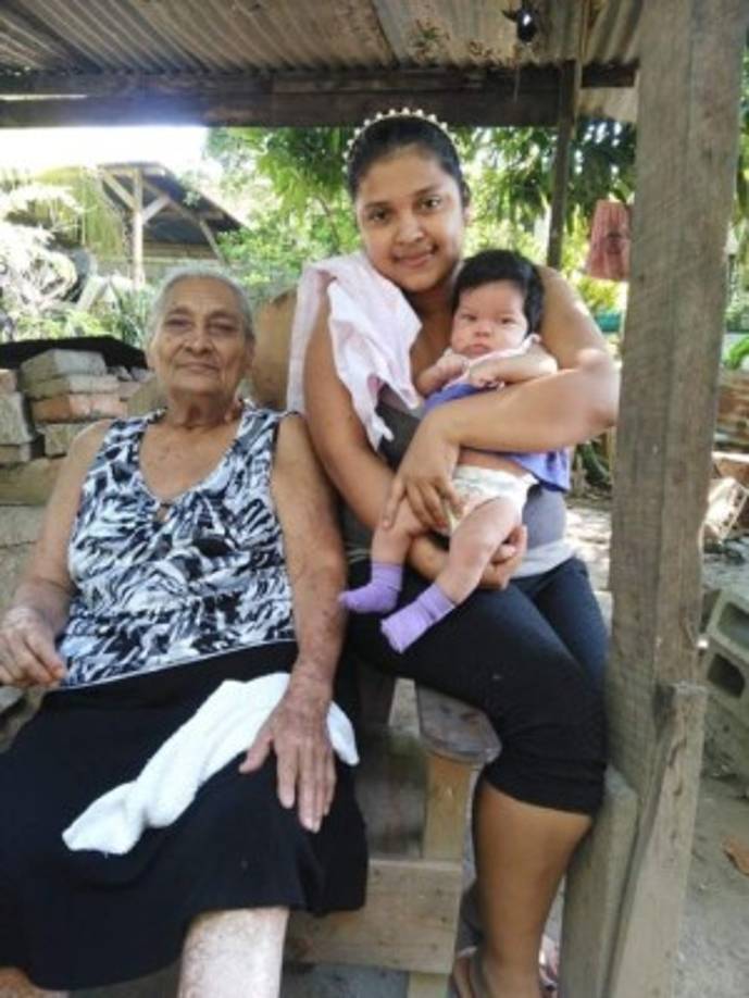 'Mi madre hermosa es el mejor regalo', escribió Ingrid Cardona.