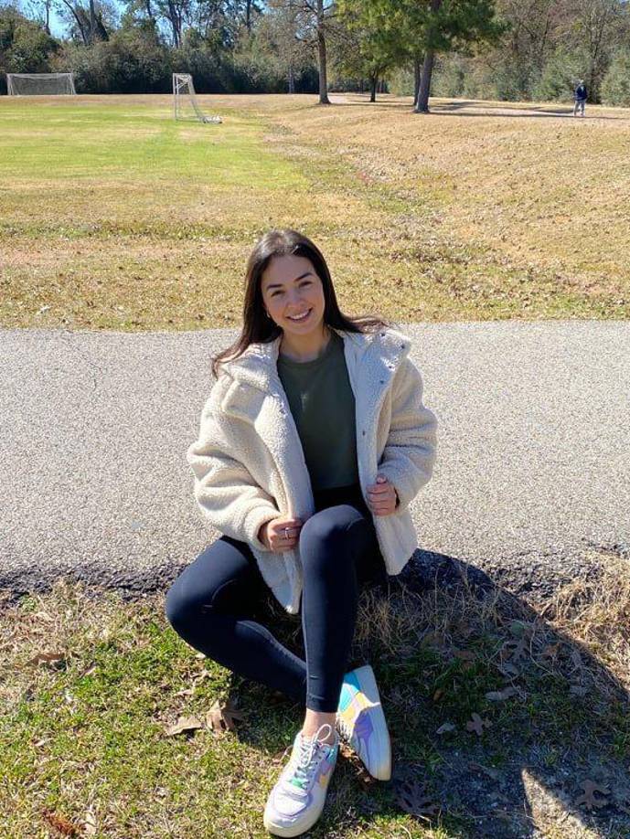 Daniella cautiva en sus redes sociales por su carisma. La linda chica es la novia de un seleccionado catracho.