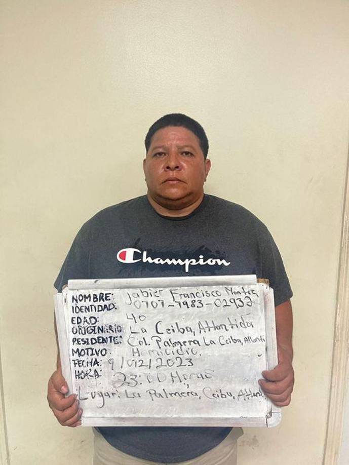 Foto de Javier Francisco instantes después de haber sido capturado en el barrio Inglés de La Ceiba.